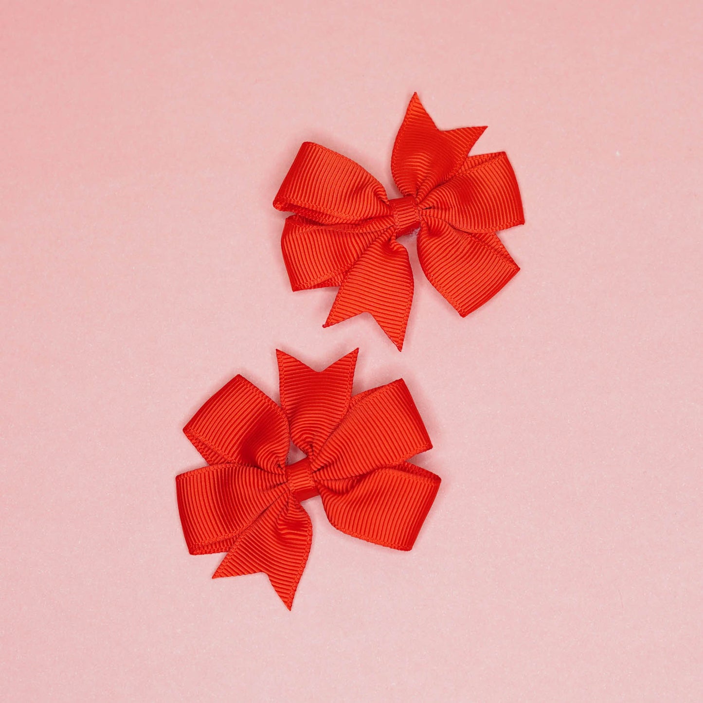 Red Solid bow hairclip