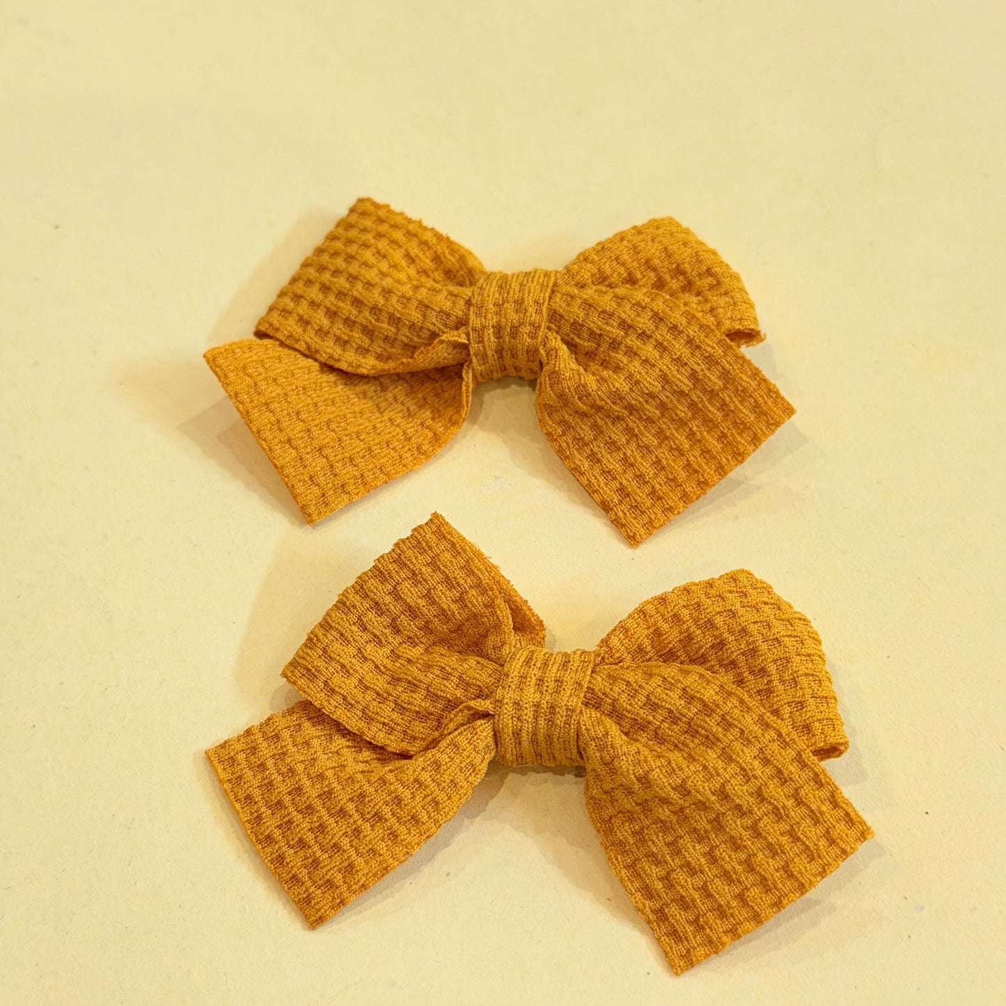 Solid Theme Bow  Hairclips
