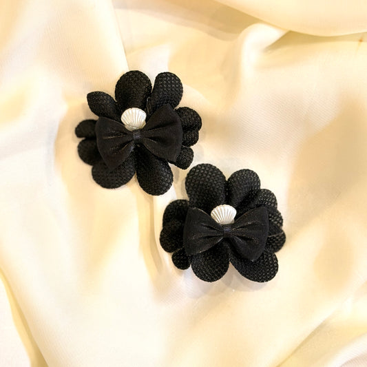 Black Flower Theme Hairclip
