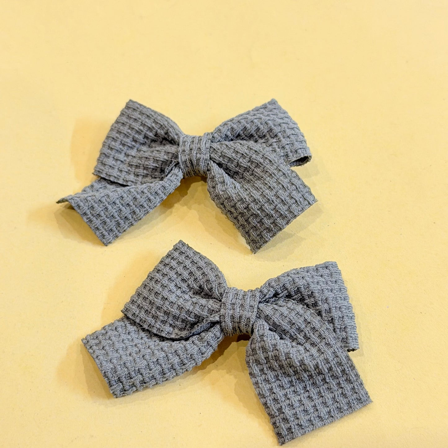 Solid Theme Bow  Hairclips