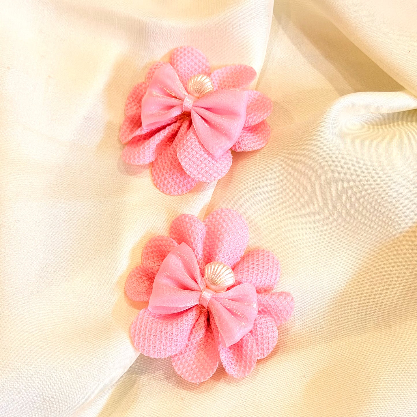 Pink Flower Theme Hairclip