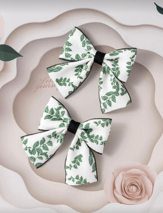 Green Floral Print bow Hairclip